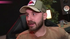 HENI, ŠTA URADI OD SEBE? Reper promenio lični opis, usledila lavina komentara