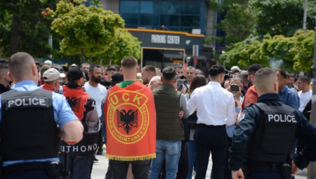 "NEMAMO ŠANSE" Albanci zakukali: Dok je Vučić predsednik Srbija nas nikada neće priznati