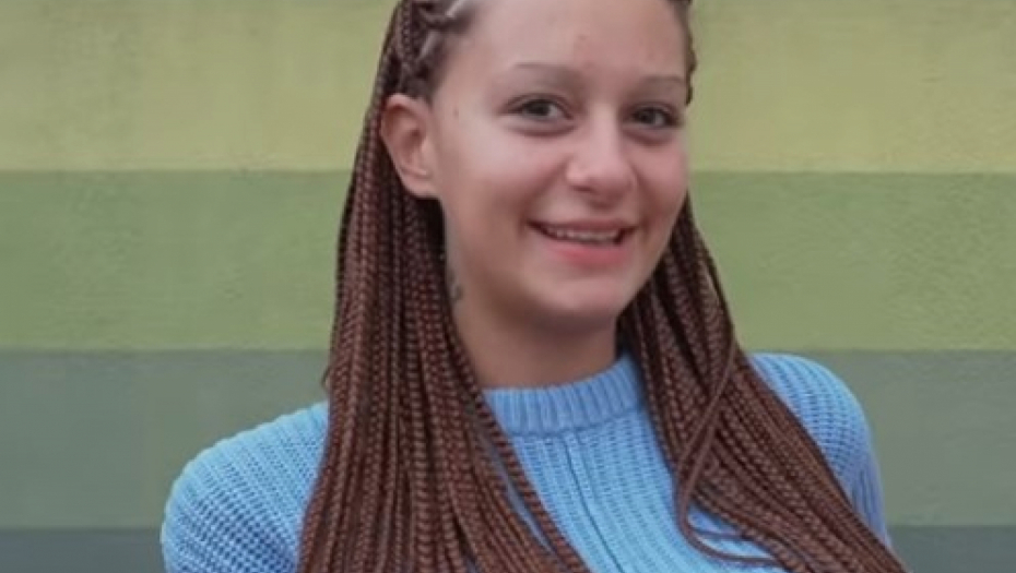 NEKAD MANDARINE, SAD GOLIŠAVE SLIKE Atraktivna Kristina unovčila "slavu", evo kako danas izgleda najpoznatija prodavačica voća