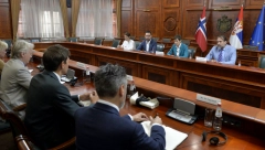 "DRŽAVA SPREMNA DA POMOGNE I SASLUŠA" Premijerka se susrela sa norveškim ekspertima