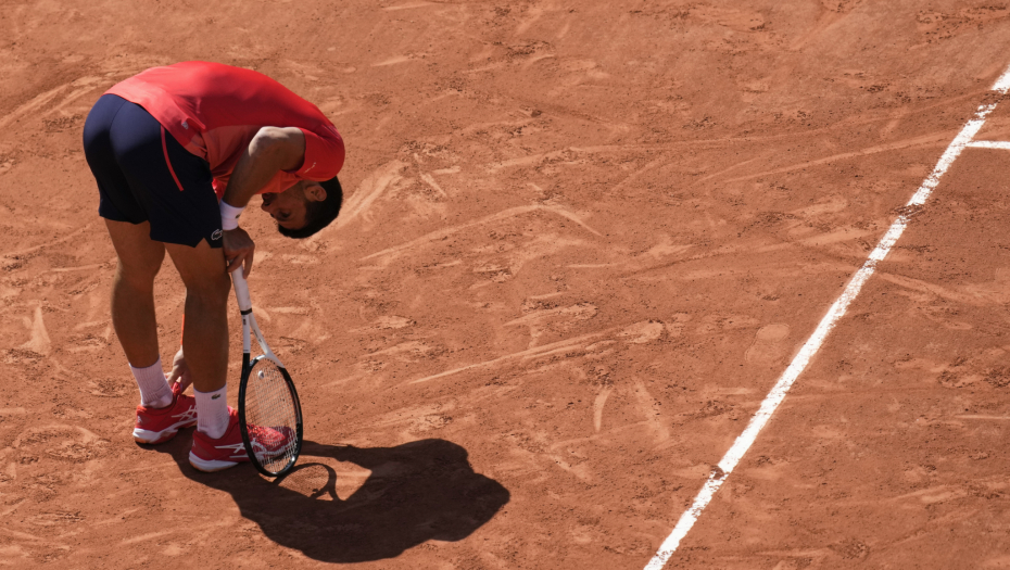 "NOVAK JE SARKASTIČAN" Publika ga vređala, Đoković ispao kriv za sve (FOTO)