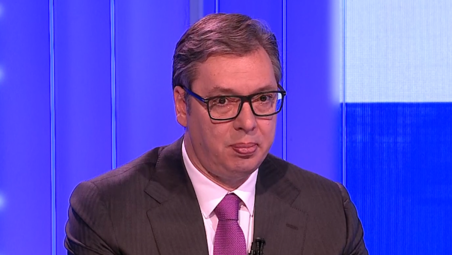 KURTI JE REKAO DA HOĆE DA UČESTVUJE U RUŠENJU VUČIĆA Predsednik odgovorio u četiri reči: Neka stane u red!