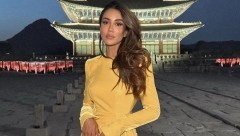 TAMARA KALINIĆ OPET DIKTIRA MODNE TRENDOVE Njenu torbicu svi želimo, pravi je hit ove sezone