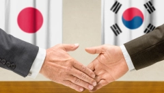 JAPAN I JUŽNA KOREJA UBRZAVAJU RAZGOVORE Japanski ministar odbrane: Razgovarali smo o nerešenim pitanjima
