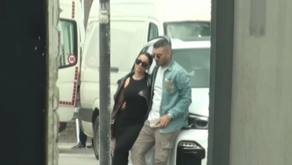 DRAMA NA AERODROMU U BEOGRADU Darko Lazić pozeleneo od besa, jedva uspeo da se smiri, a evo šta se desilo!
