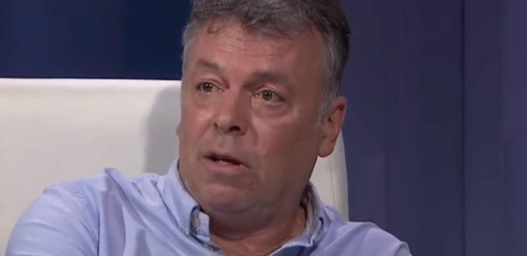 HAJKA NA NELETA! Rok legenda na meti opozicionih botova