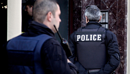 SRBI NESTALI U GRČKOJ Traga se za parom i njihove dve ćerke!