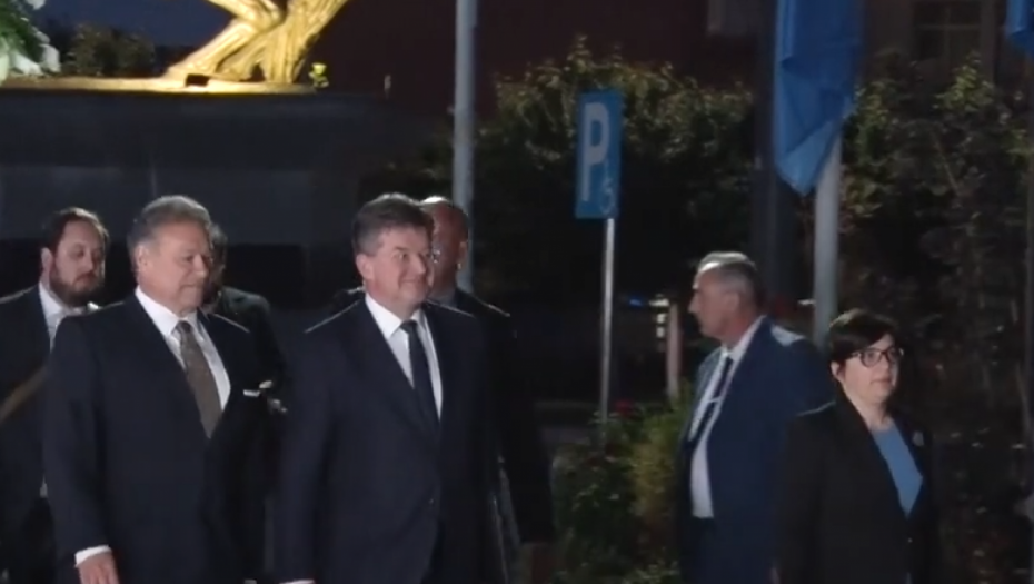 Eskobar: Ako Kurti ne prihvati tri uslova...