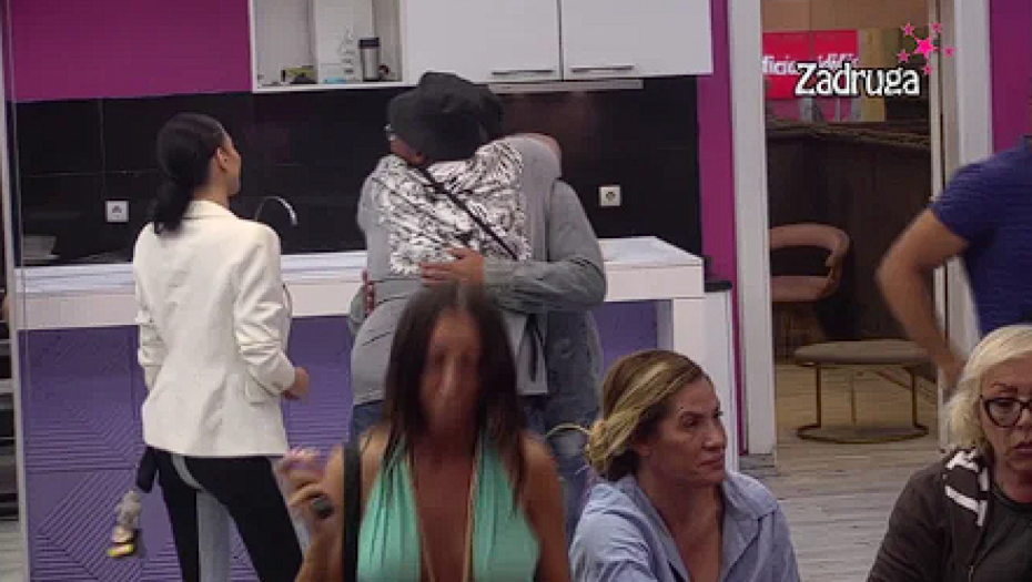 ON NAPUŠTA ZADRUGU Peca Lazić je zauzeo 25. mesto najgledanijeg rijalitija