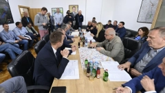 VESIĆ: Ministarstvo izdvaja milion evra za obnovu lokalnih puteva i mostova stradalih u poplavama u Ivanjici i Požegi