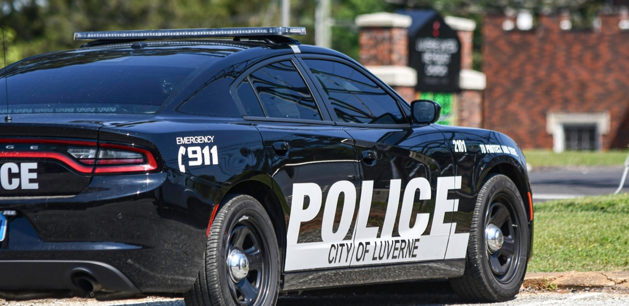 PUCNJAVA U TRŽNOM CENTRU NA BADNJE VEČE Ima ubijenih i povređenih (VIDEO)