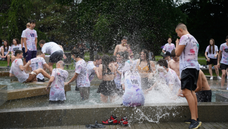 RODITELJI U AGONIJI Maturanti gimnazija i srednjih stručnih škola spremaju se za fakultet, ali i za najvažniju noć