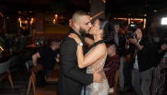 VOZIĆE SE U AUTU OD MILION EVRA! Darko Lazić za svadbu sa kaćom ne žali para! (FOTO)