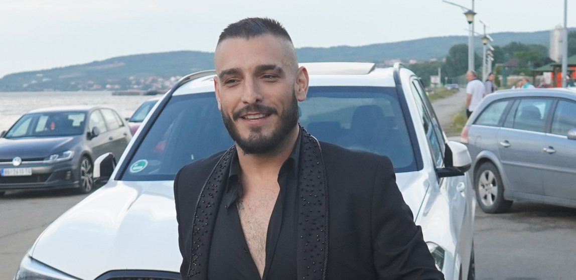 JA SAM PEVAČ, NE AUTOMEHANIČAR Darko Lazić besno progovorio o porocima, pa otkrio da se nikada neće smiriti