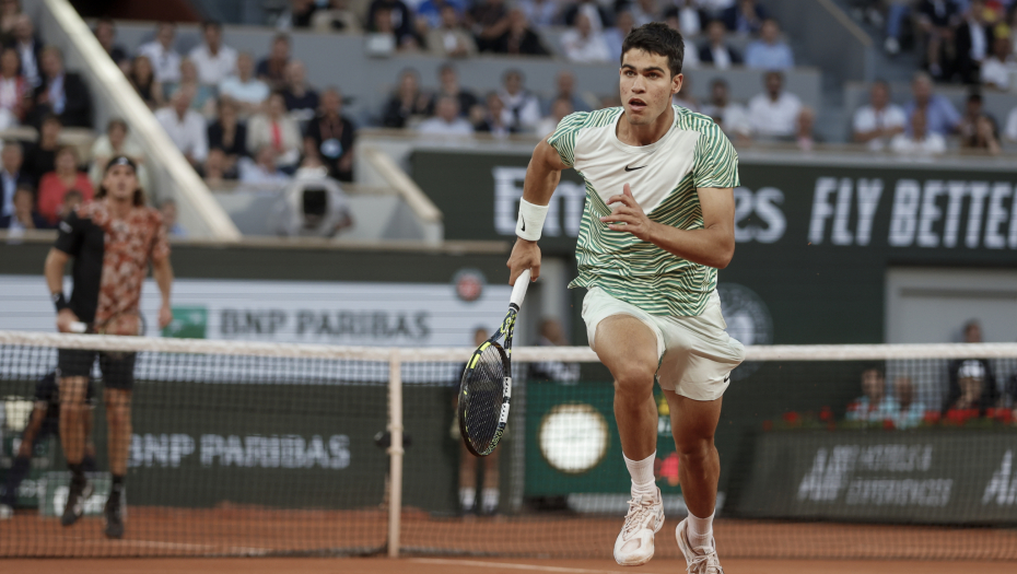 NOVAČE, PAZI, ALKARAZ GAZI Španac razbio Cicipasa i "uplašio" Đokovića