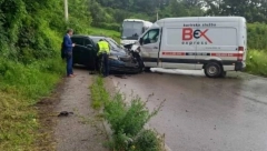 NESREĆA KOD ARANĐELOVCA Saobraćajni udes u Orašcu