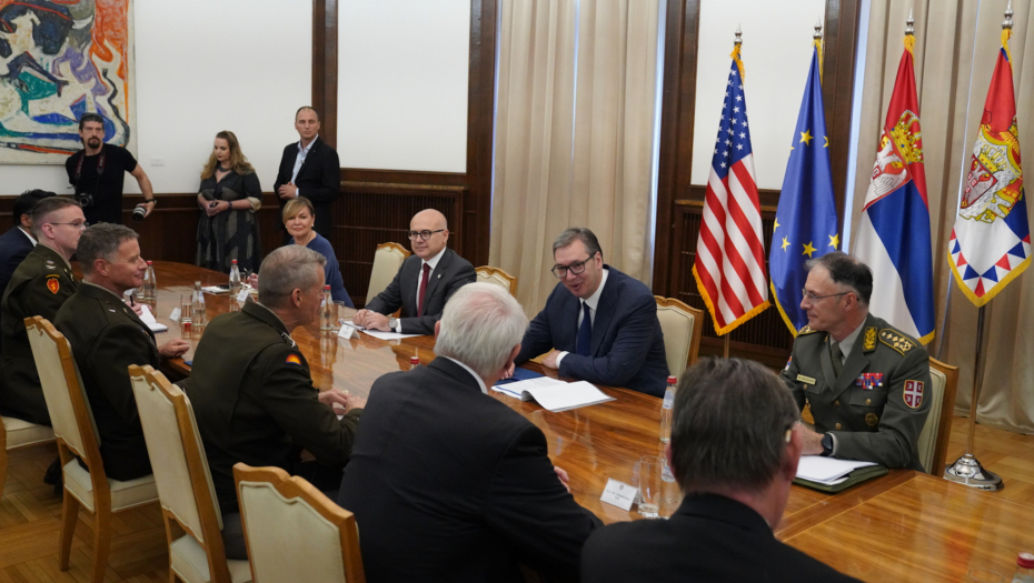 DOBAR RAZGOVOR Vučić se sastao sa načelnikom Biroa Nacionalne garde SAD