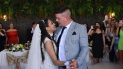 SVI NA NOGAMA U DOMU DŽEJOVE ĆERKE Čestitke pljušte sa svih strana, sve objavili javno