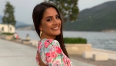 ANĐELA STIGLA U ĐENOVIĆE KOD RODITELJA! Na aerodromu je sačekao brat, a evo kako je susret protekao! (VIDEO)