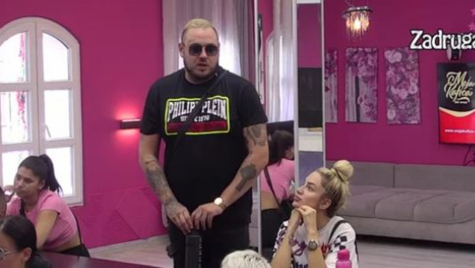 OCU FILIPA CARA POZLILO! Pogoršalo mu se stanje, prisutni odmah reagovali!