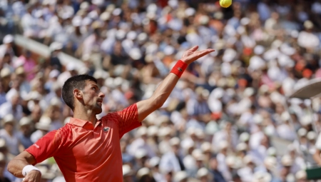 SRBIJA ĆE BITI PRIKOVANA UZ MALE EKRANE Evo gde možete gledati prenos meča Đoković - Rud