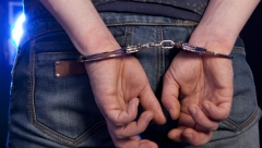 UHAPŠEN UGOSTITELJ ZBOG DILOVANJA DROGE! Pronašli mu ditigalnu vagicu