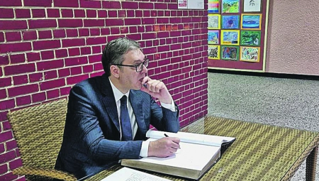 OPOZOCIJA PONOVO UHVAĆENA U LAŽI Aleksić se opet pogubio, a njegova podrška se još više