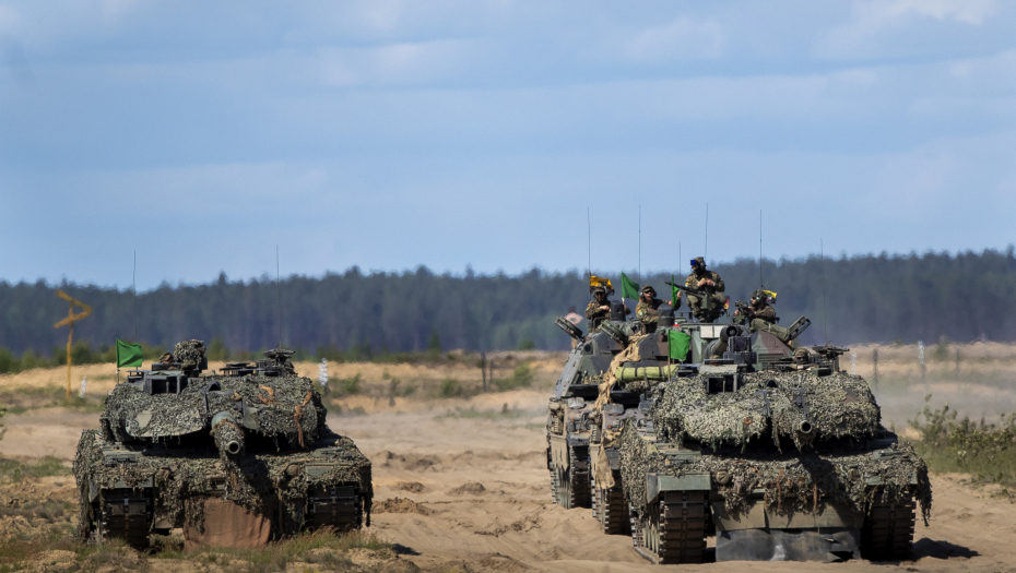 ITALIJA SE NAORUŽAVA Planira da kupi nemačke ''Leoparde 2''