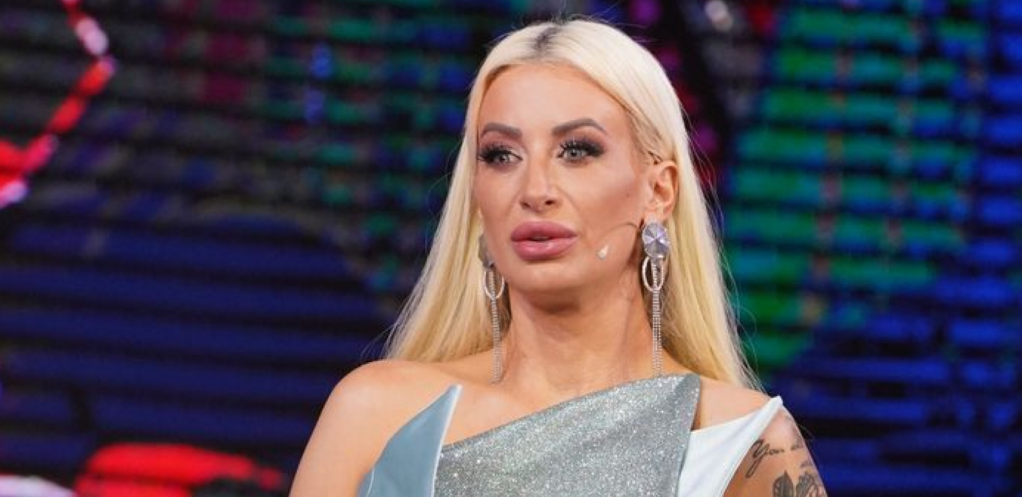 OVAJ MISTERIOZNI MUŠKARAC JE BIVŠI MUŽ DUŠICE JAKOVLJEVIĆ Rodila mu je dvoje dece, a upoznali su se na poslu!