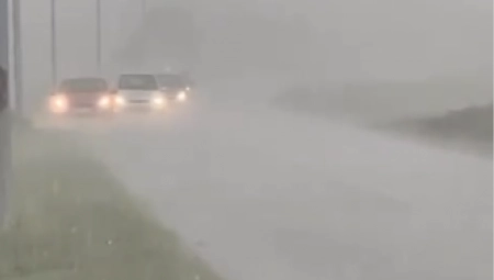 NEBO U SUBOTICI SE OTVORILO! Snažan grad počeo da tuče na severu Srbije (VIDEO)