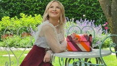 PEVAČICA NIJE PRODALA NIJEDNU KARTU ZA KONCERT Otišla nakon što je videla da niko neće doći, pa otkrila sve javno: Tamo su bili samo konobari