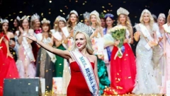 NATALIJA JE PROGLAŠENA ZA NAJLEPŠU ŽENU U RUSIJI Odmah su krenule prozivke, pitaju je koliko je muž platio za pobedu