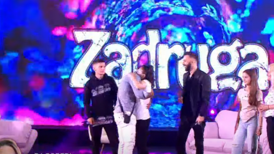 PINK PRELOMIO! Bivši zadrugar se vraća nakon UPADA u studio na Dedinju!