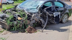 ČULO SE KAO DA JE RAKETA UDARILA Bili su školski drugovi, jedan poginuo, drugom se bore za život (FOTO)