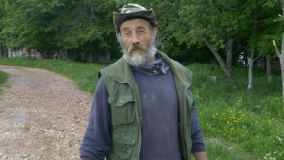 JEDINSTVEN U SVETU Pastir govori 5 jezika, traži ženu za brak, ali ne želi da napusti selo