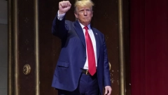 TRAMP JE U PREDNOSTI Bivši predsednik SAD vodi u odnosu na rivale