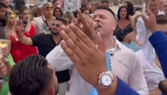 SVADBA OD MILION EVRA! Sloba i Brena zapevali na venčanju decenije, bakšiš pljušti na sve strane!