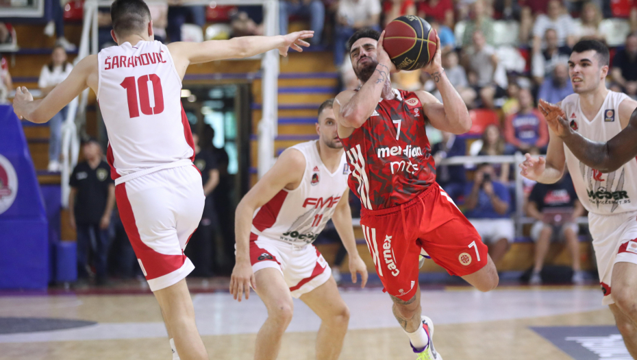 ZVEZDA JE ŠAMPION SRBIJE Crveno-beli osvojili drugi trofej u sezoni