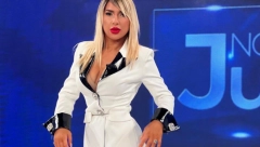 GLEDAOCI NE PRESTAJU DA KOMENTARIŠU IZDANJE JOVANE JEREMIĆ U JUTARNJEM Voditeljka ponovo nadmašila sebe, vreli kadrovi bacili u trans sve! (FOTO)