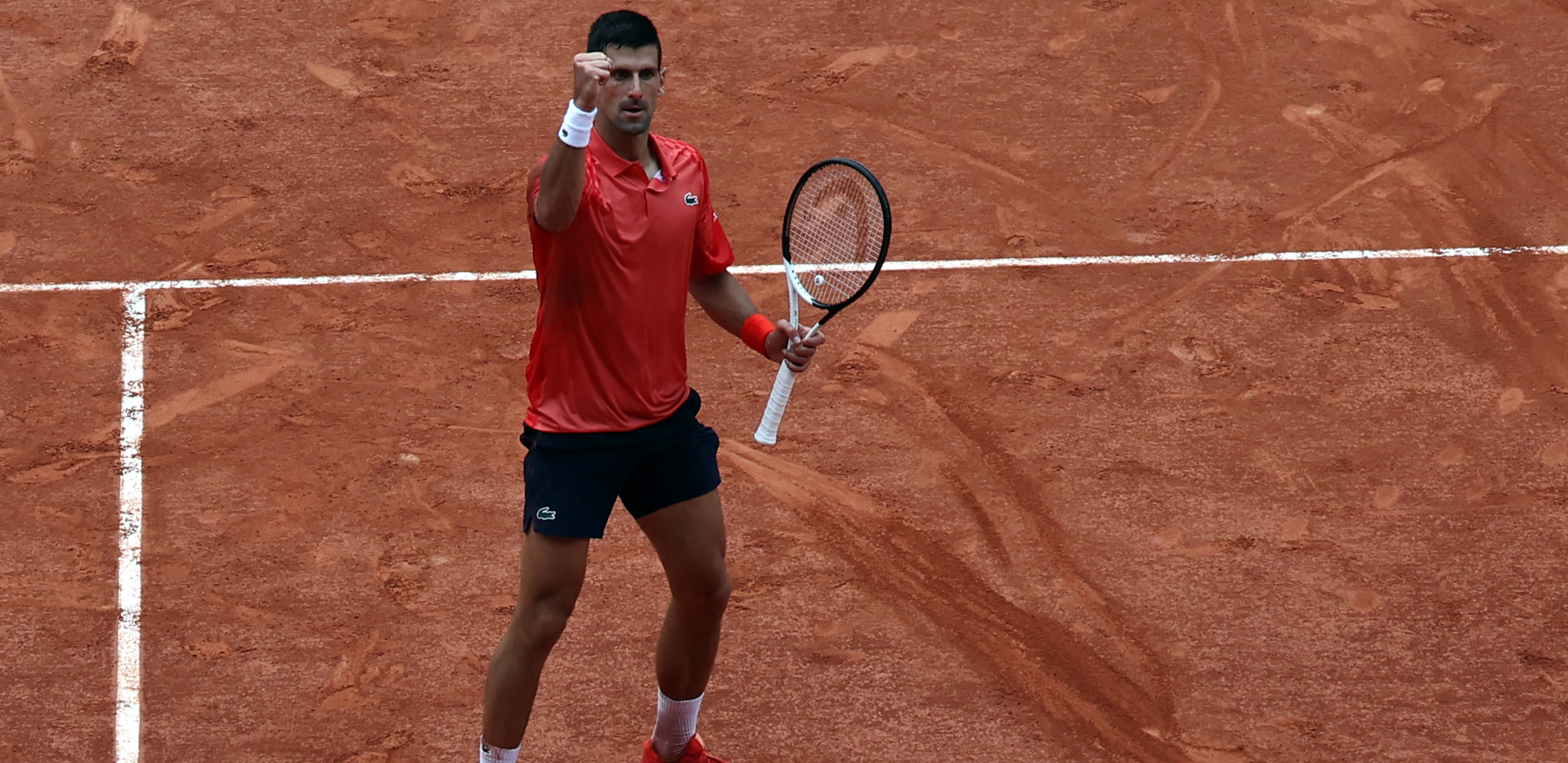 NOVAK ZAVRŠIO ODMOR, PONOVO JE NA TERENU Evo gde se Đoković sprema za Vimbldon, u pitanju je destinacija u komšiluku (VIDEO)