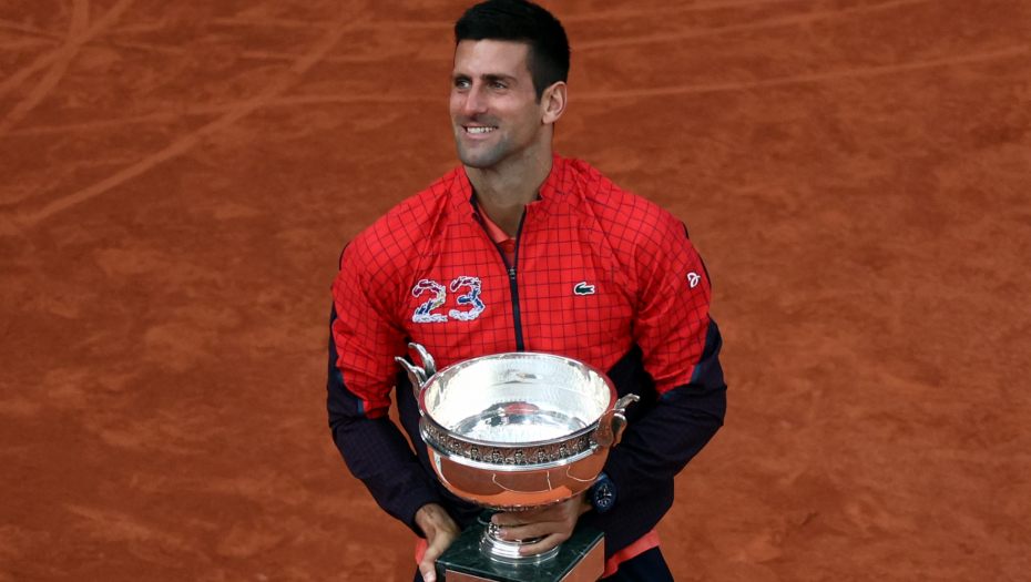 MRZELI SU GA JER JE IZ SRBIJE Brutalan tekst novinara o Novaku koji svako mora da pročita, imao je samo jedno da poruči Đokovićevim mrzitelijma