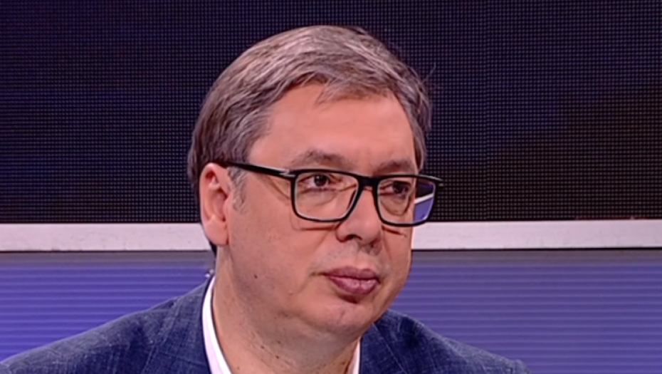 PREDSEDNIK SRBIJE GOST "ĆIRILICE" Vučić: Rekao sam Makronu i Šolcu da to nije ni fer