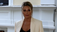 BILA JE PEVAČICA I VODITELJKA, A ONDA SE ODJEDNOM POVUKLA! Žika Jakšić je inicirao razvod od nje, a evo kako Dajana Paunović danas izgleda (FOTO)
