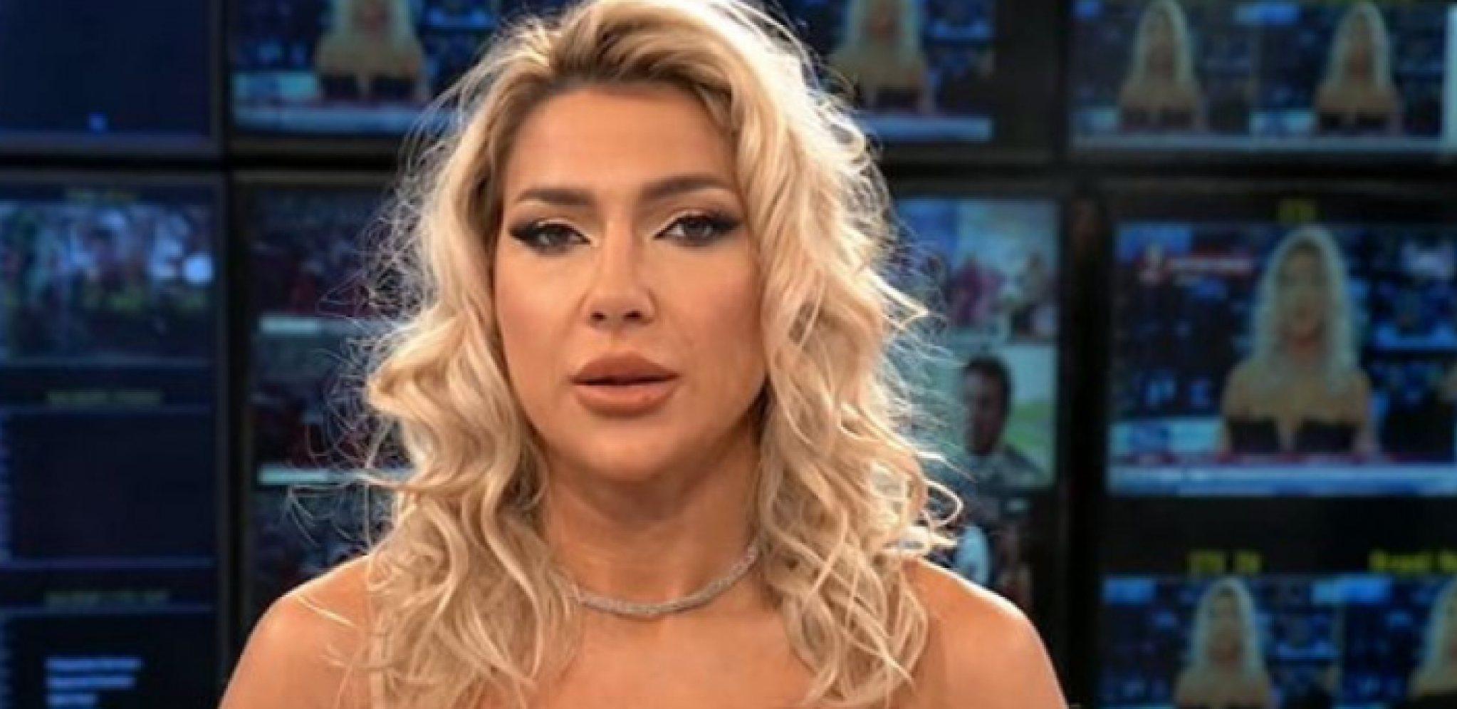 OVO JE SAMO ZA POSEBNE MUŠKARCE Jovana Jeremić se uslikala otpozadi, pa poslala poruku jačem polu! (FOTO)