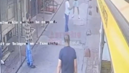TURISTA UBIJEN U CENTRU ISTANBULA Uznemirujući snimak, hteli da mu otmu telefon, a onda mu zarili nož u srce