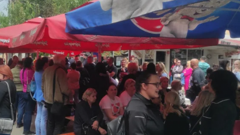 PROTESTI SRBA UŠLI U 17.DAN Oseća se napetost zbog jučerašnjeg hapšenja Srbina u Severnoj Mitrovici