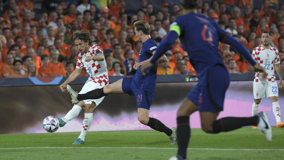 "VATRENI" IDU PO TROFEJ Hrvati posle produžetaka savladali Holandiju za finale Lige nacija