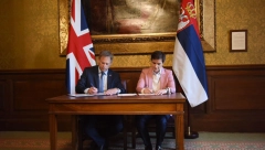 Politiko o sastanku Brnabić i Šapsa u Londonu