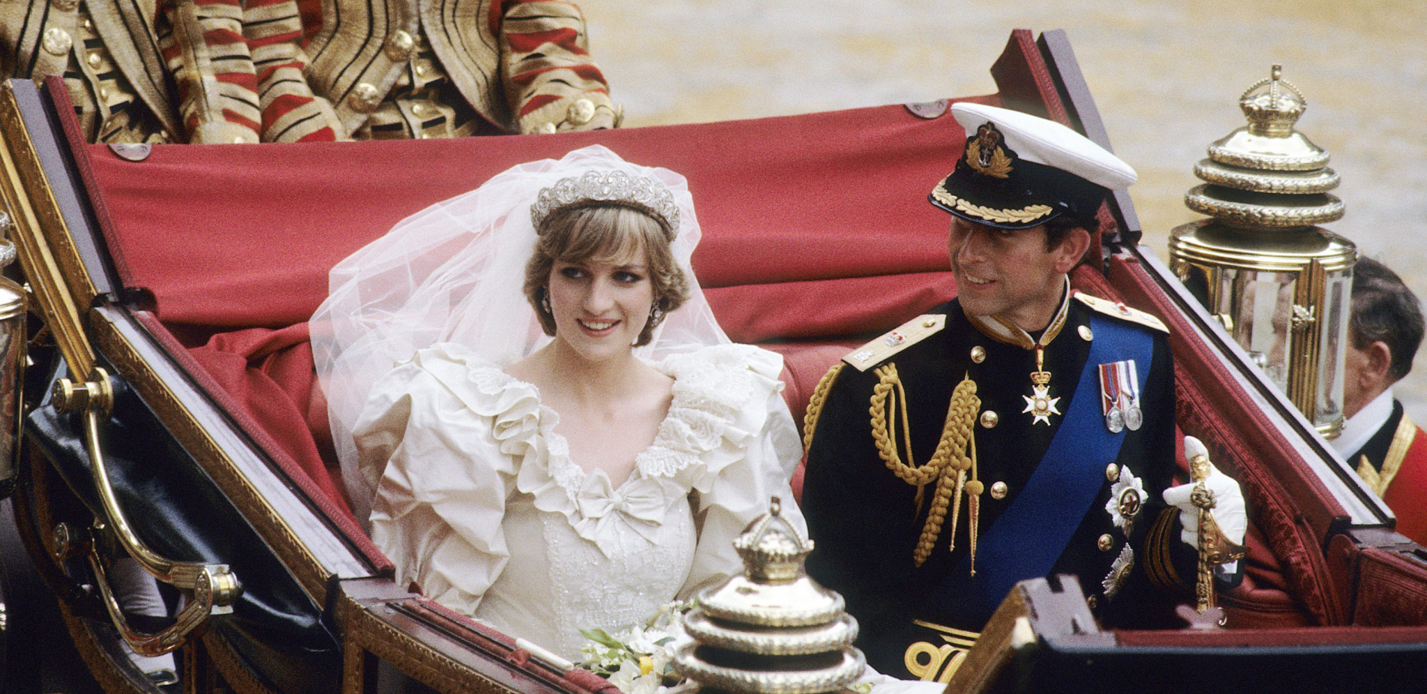 SVETLUCAVE NISU DOBAR ZNAK Otkrijte šta izbor venčanice govori o vama i vašem braku