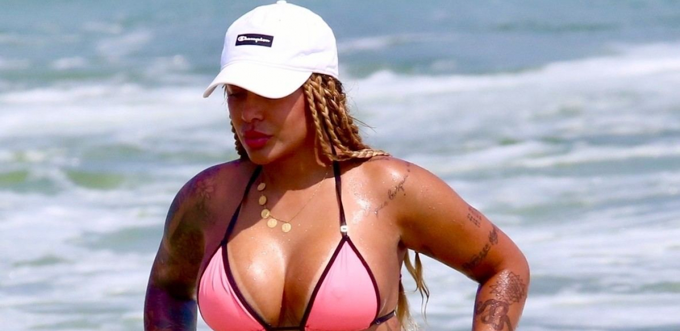 GRMI! Nejmarova sestra zapalila Majami, komentari su tako... vrući